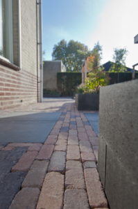 Trommelsteen 20X30X6cm Tambour Oud Bont A. van Elk BV
